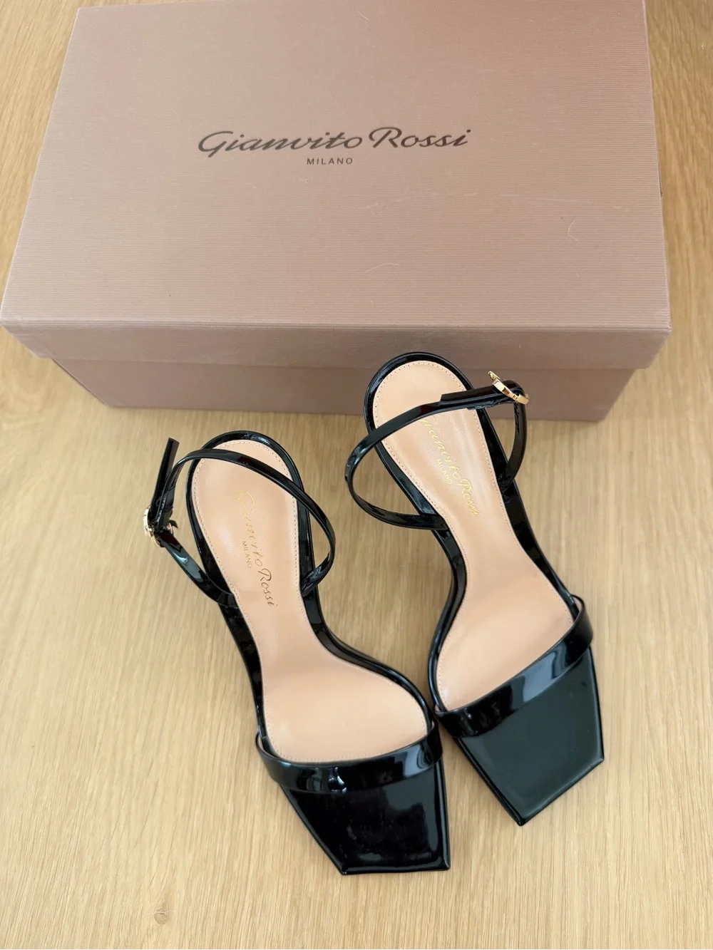 NIB ✨ Gianvito Rossi Ribbon Stiletto Black Heels Size 8.5 $895